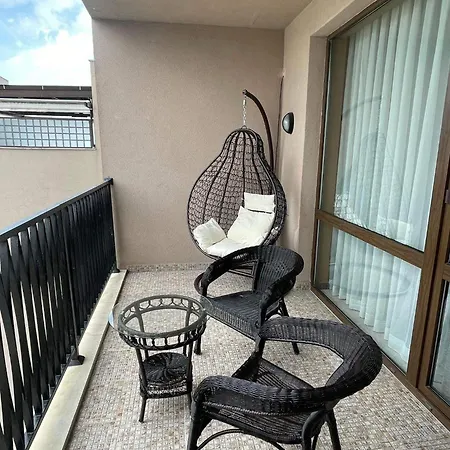 Z-apartment In 5 Star In Sunny *
