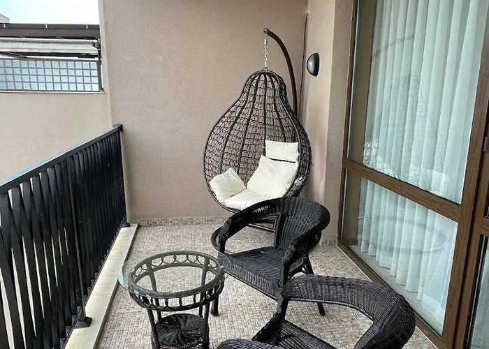 Z-apartment *