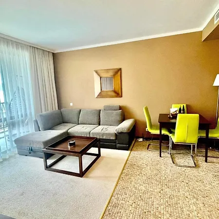 Z-apartment Lejlighed *